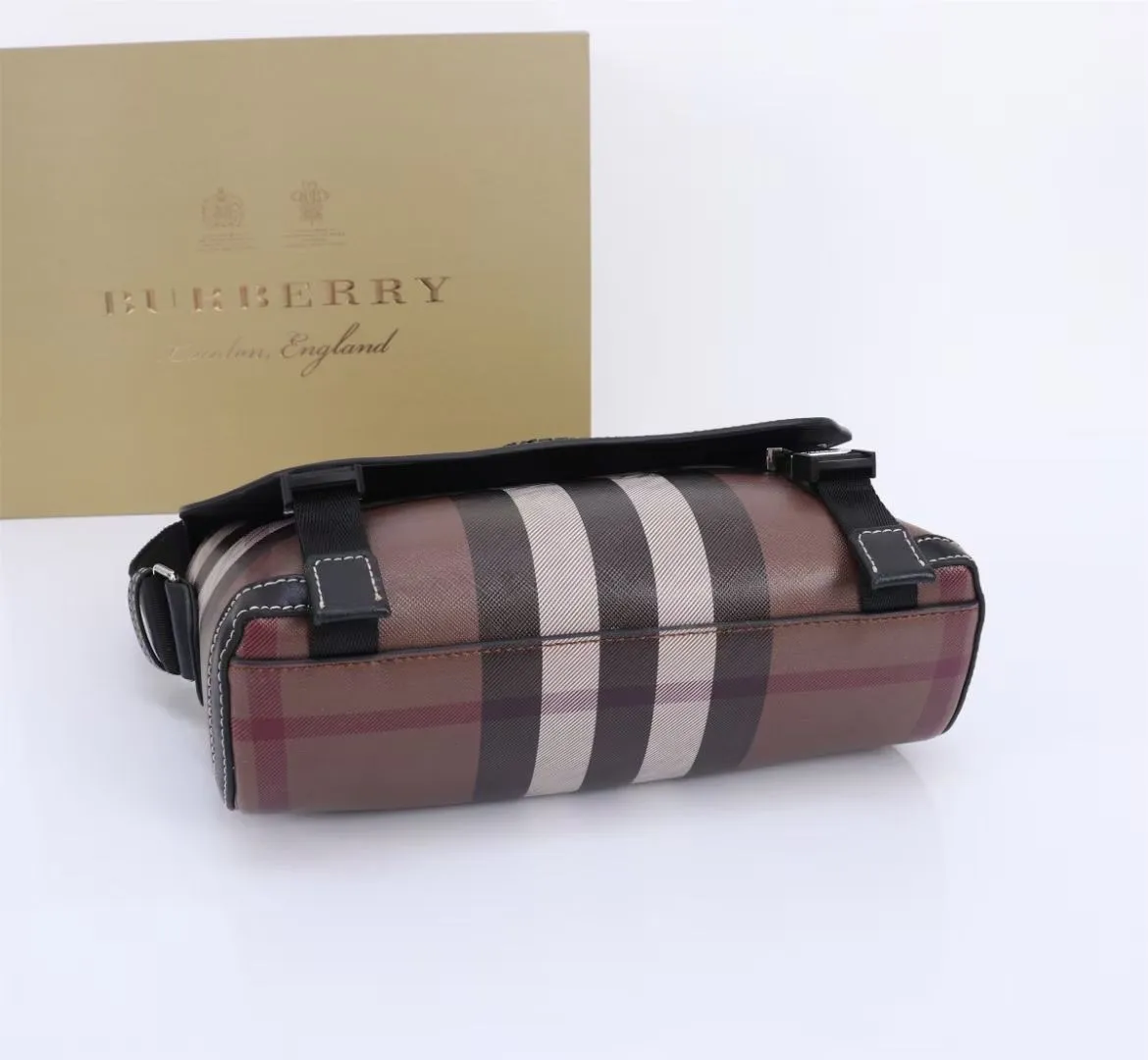 All categories Burberry men's bag (Burbrry) Burberry 7181