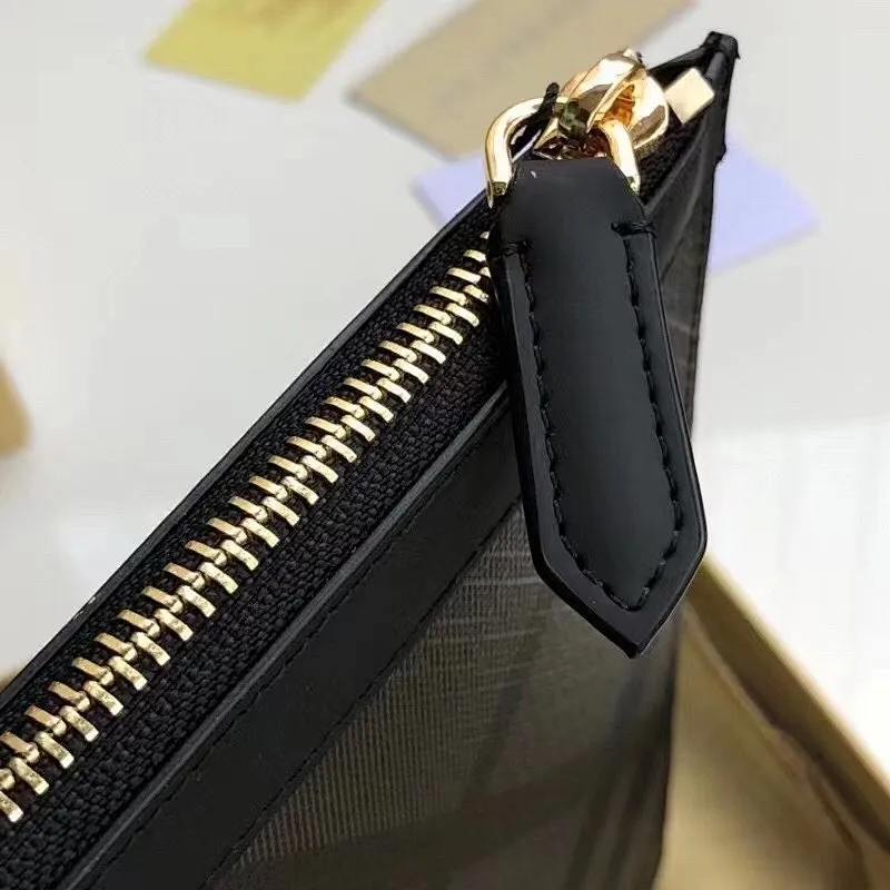 All Categories Burberry Wallet Burberry F0151