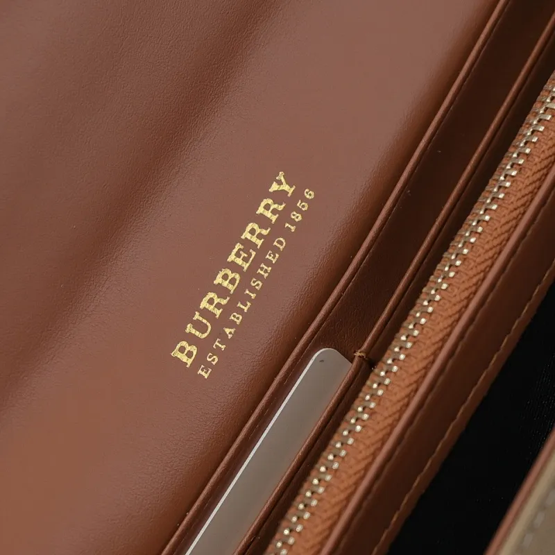All Categories Burberry Wallet Burberry 1183