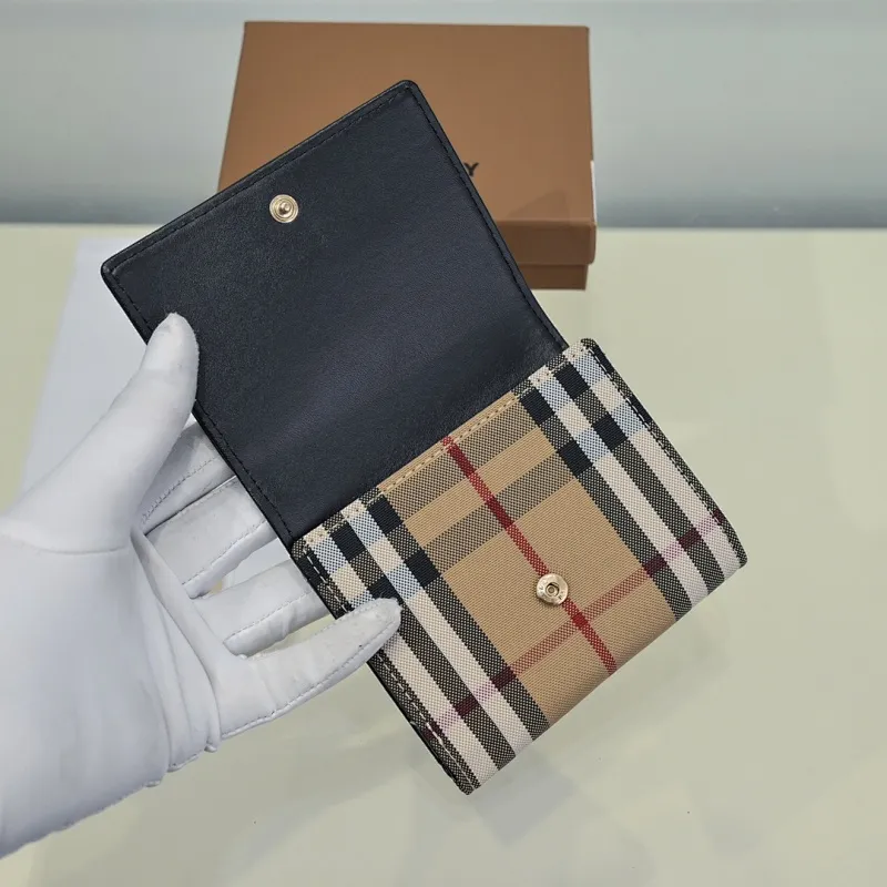 All categories Burberry wallet (Burberry) Burberry 1180