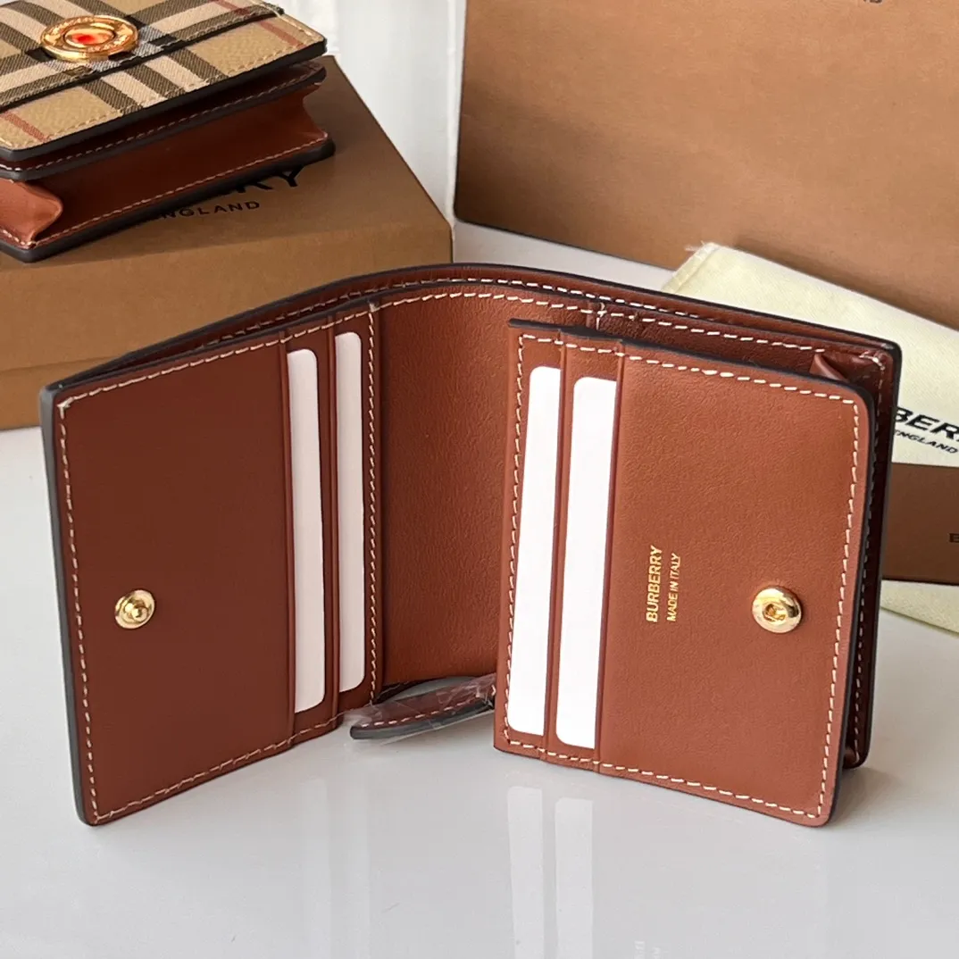 All categories Burberry wallet (Burberry) Burberry 80704171