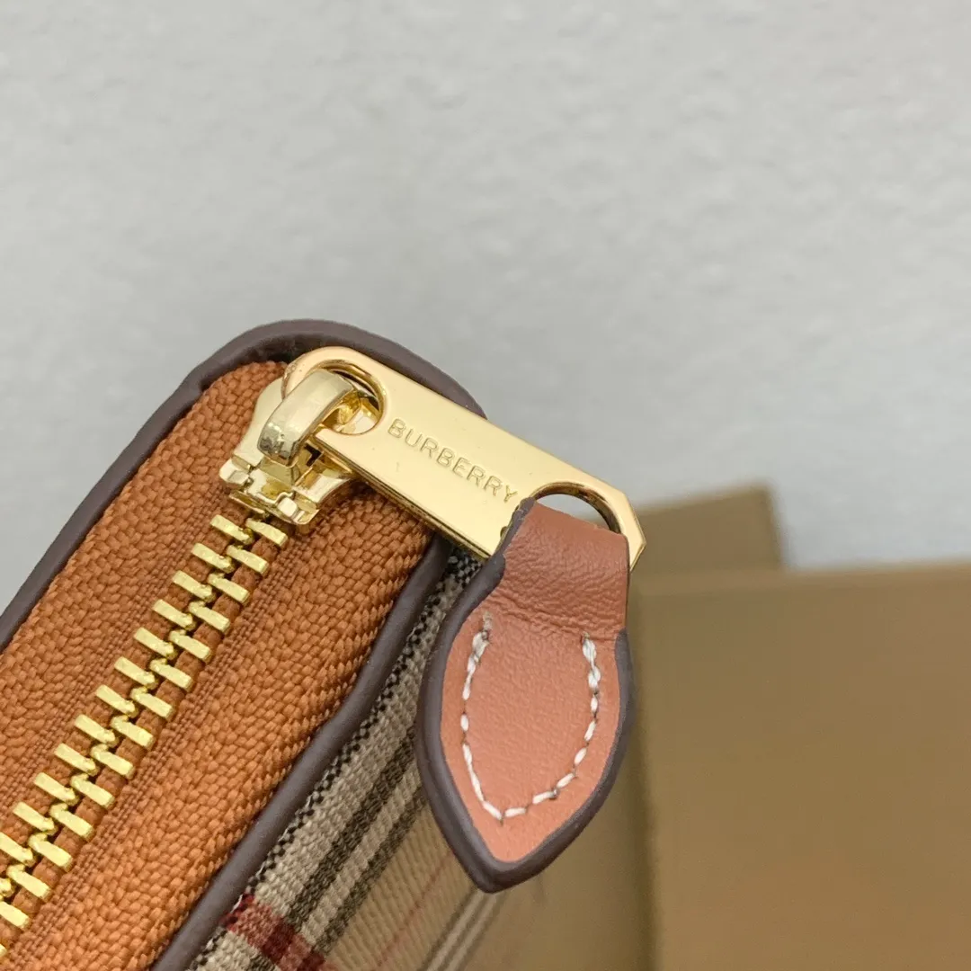 All categories Burberry wallet (Burberry) Burberry 5981