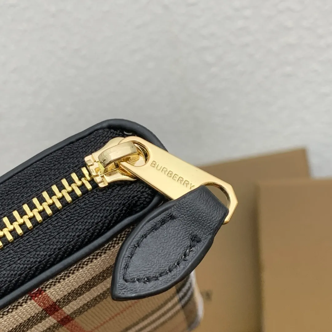 All categories Burberry wallet (Burberry) Burberry 5981
