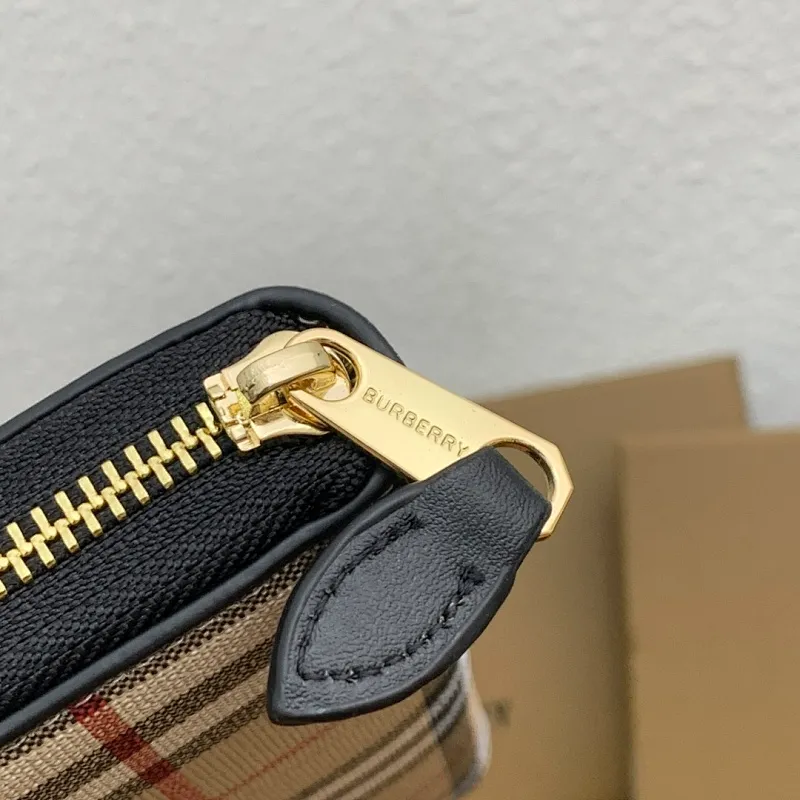 All categories Burberry wallet (Burberry) Burberry 5981
