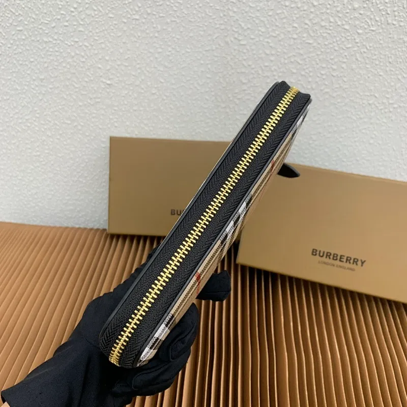 All categories Burberry wallet (Burberry) Burberry 5981