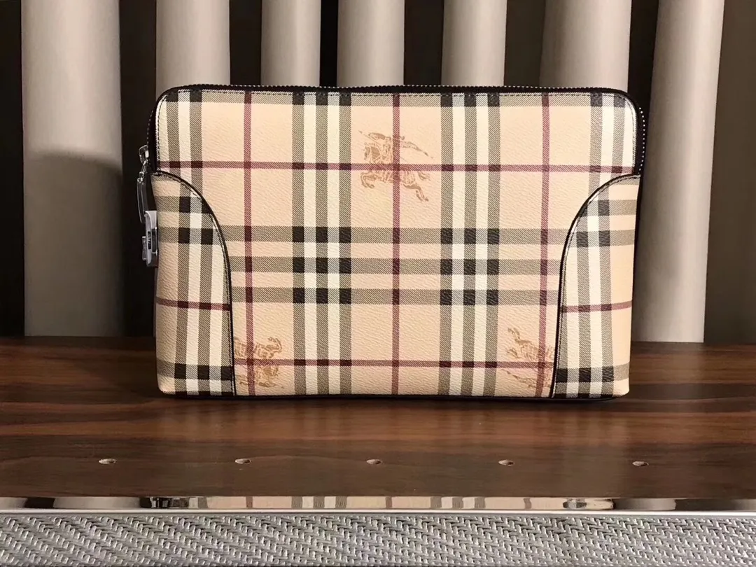 All categories Burberry wallet (Burberry) Burberry 811-5