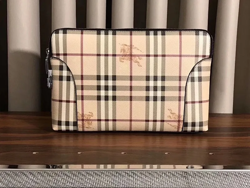 All categories Burberry wallet (Burberry) Burberry 811-5