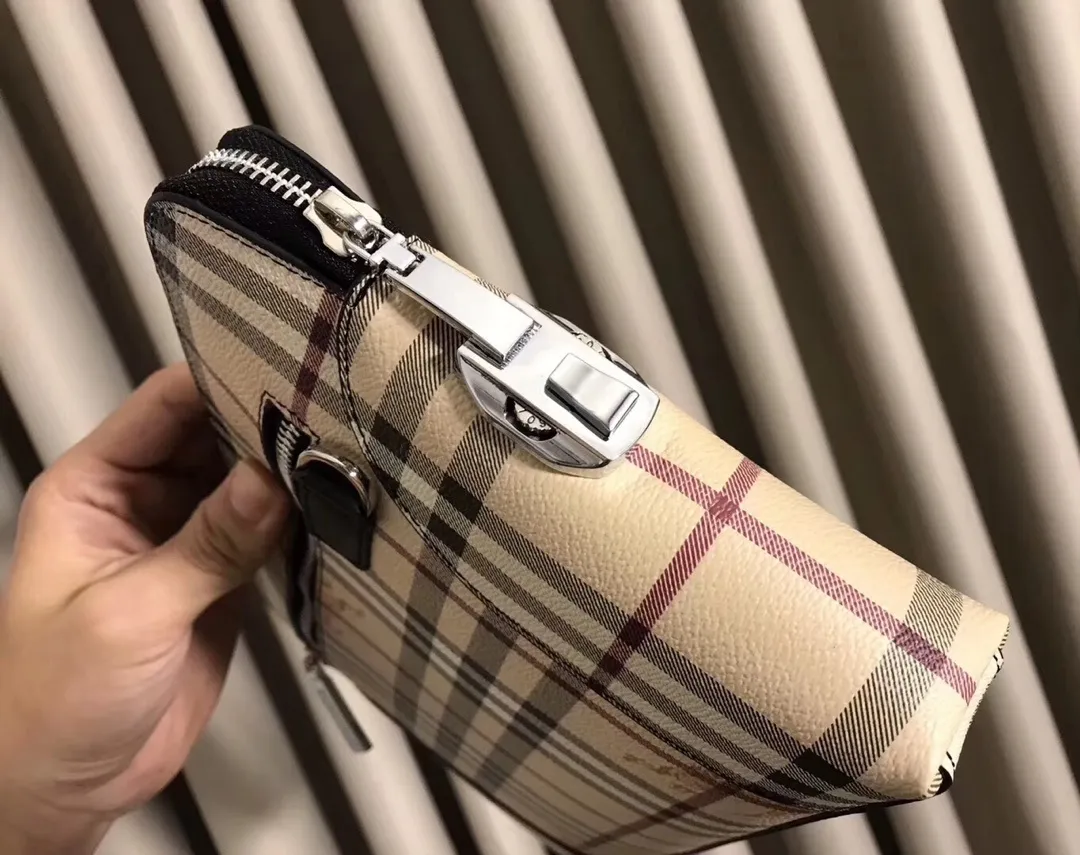 All categories Burberry wallet (Burberry) Burberry 811-5