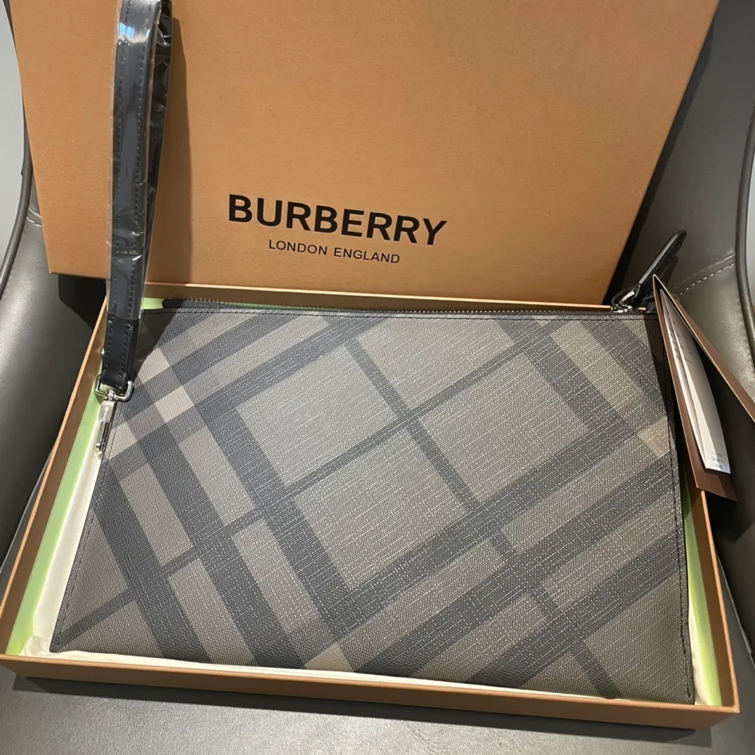 All Categories Burberry Wallet Burberry 3919