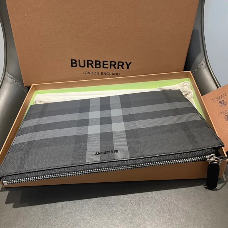 All Categories Burberry Wallet Burberry 3919