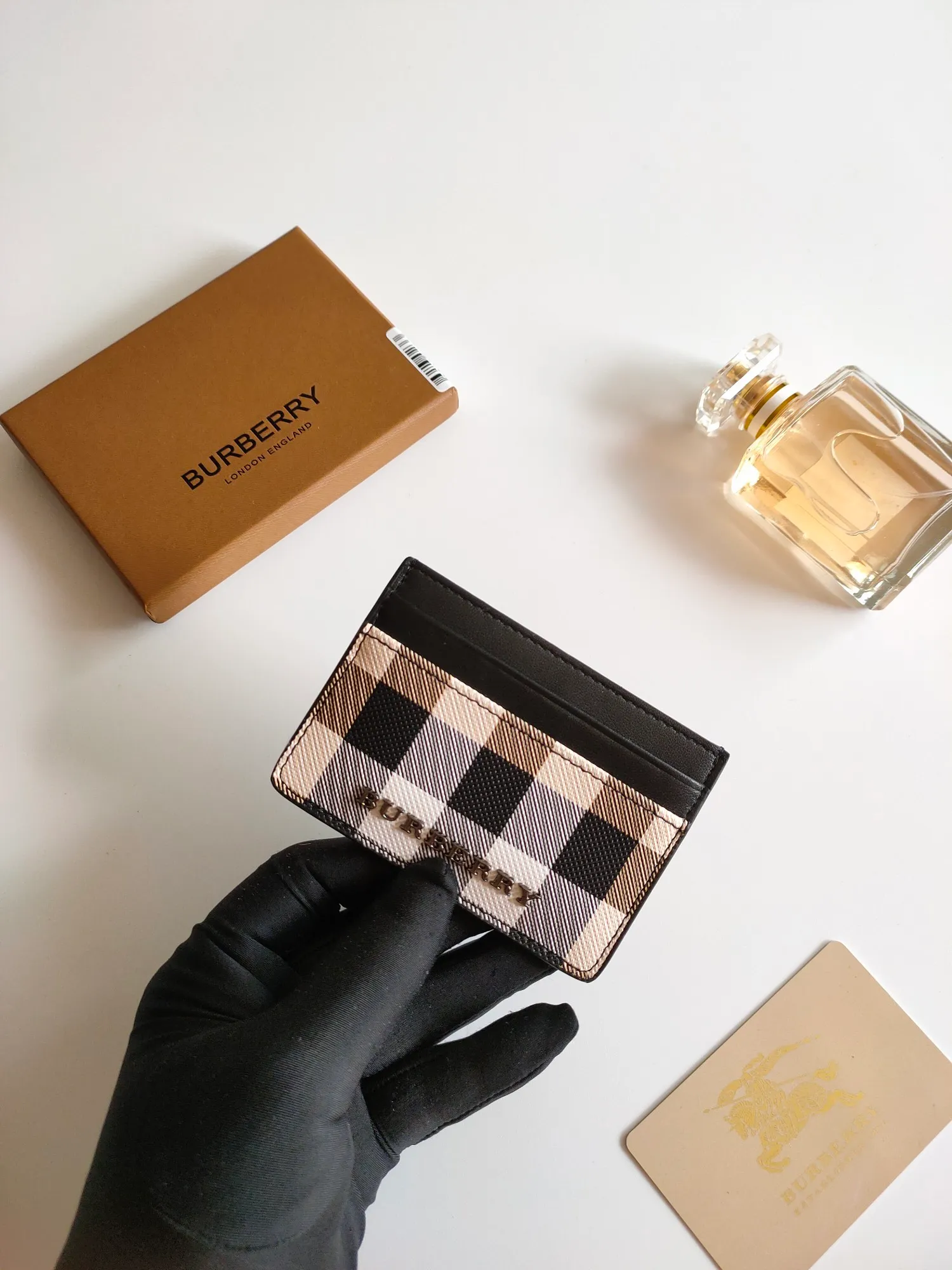 All categories Burberry wallet (Burberry) Burberry 8054