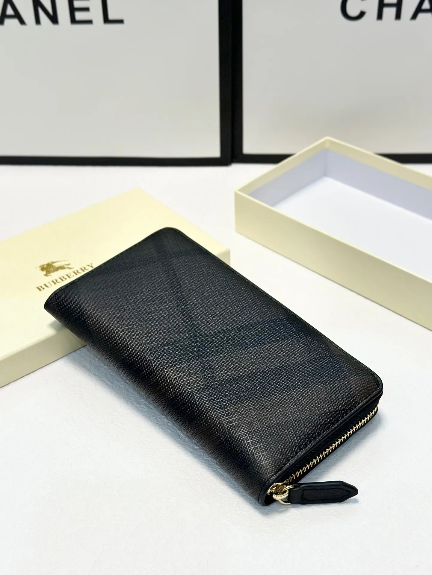 All categories Burberry wallet (Burberry) Burberry 124
