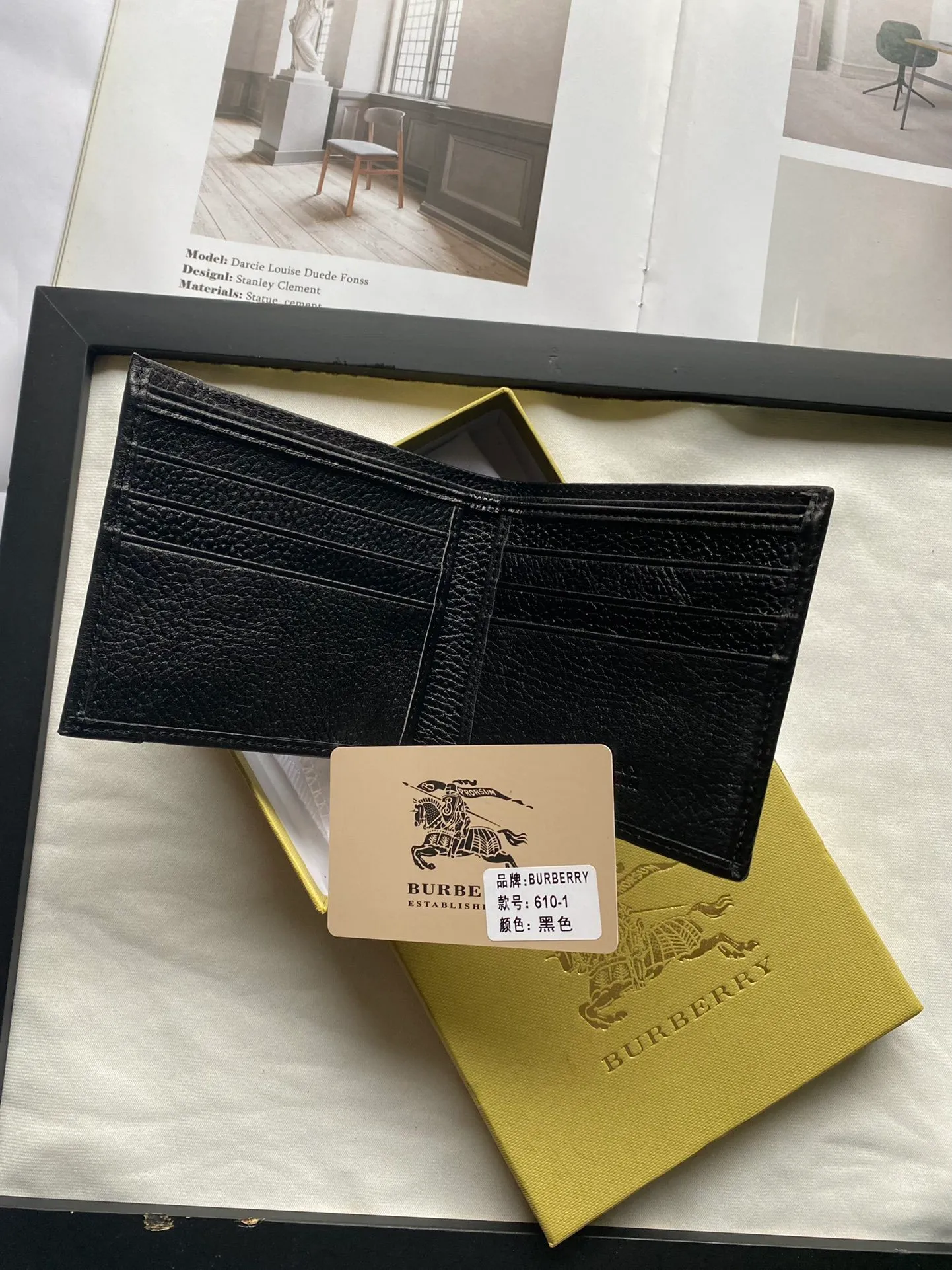 All categories Burberry wallet (Burberry) Burberry 610