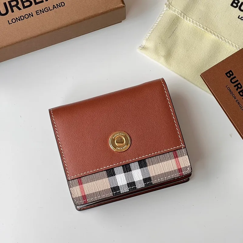 All categories Burberry wallet (Burberry) Burberry 80622861