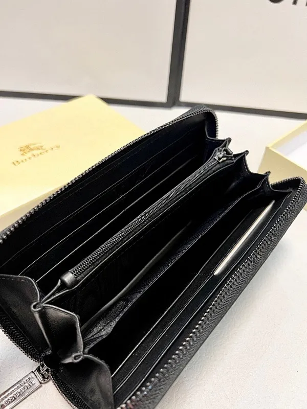 All categories Burberry wallet (Burberry) Burberry 2010