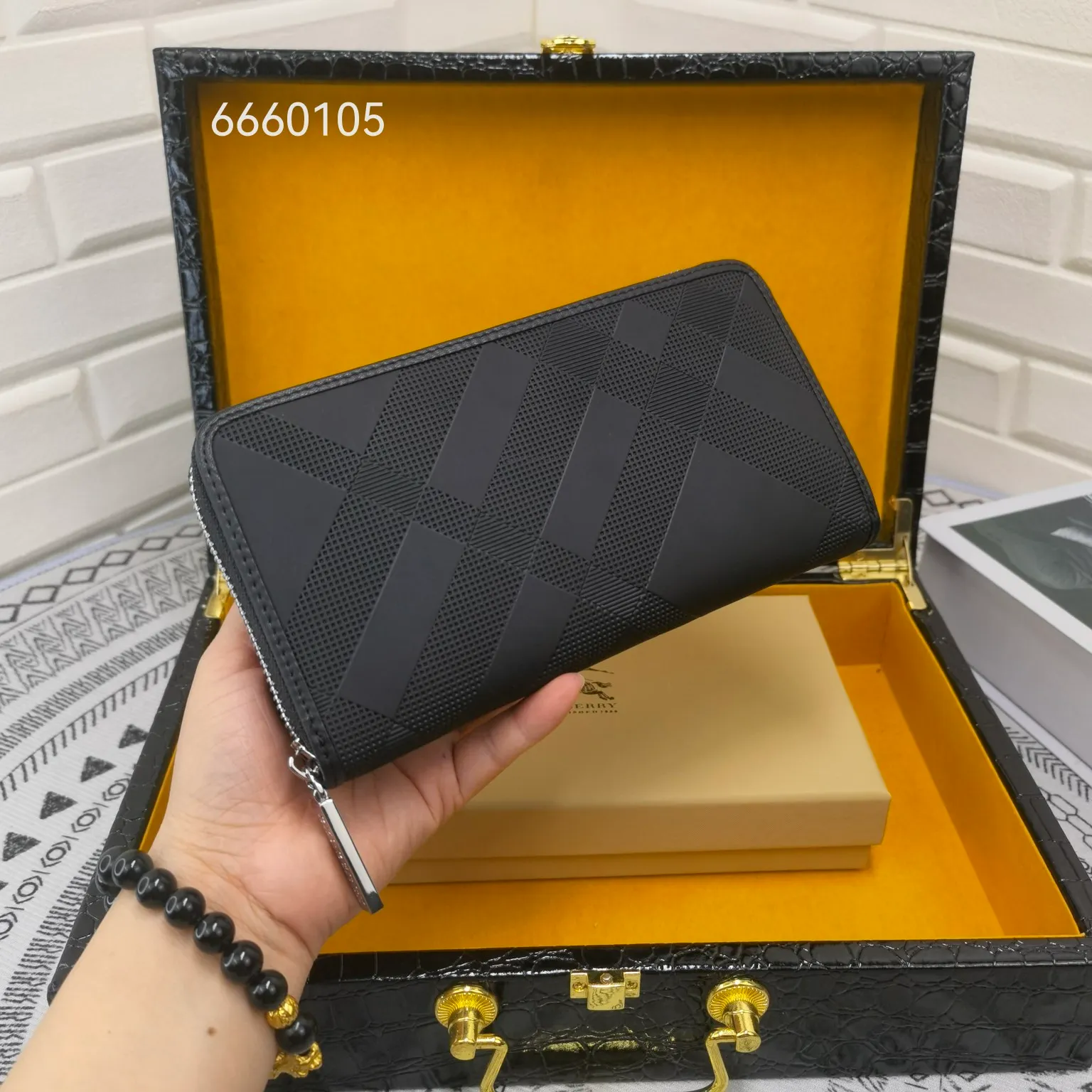 All categories Burberry wallet (Burberry) Burberry 6660105