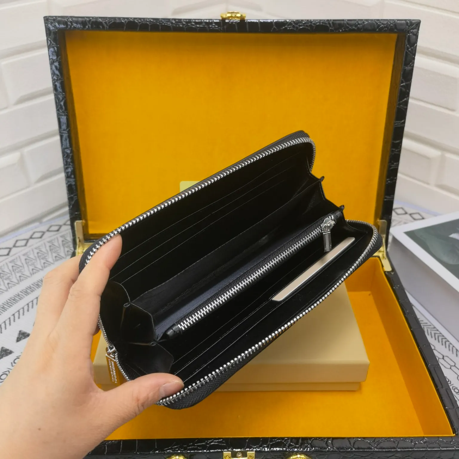 All categories Burberry wallet (Burberry) Burberry 6660105