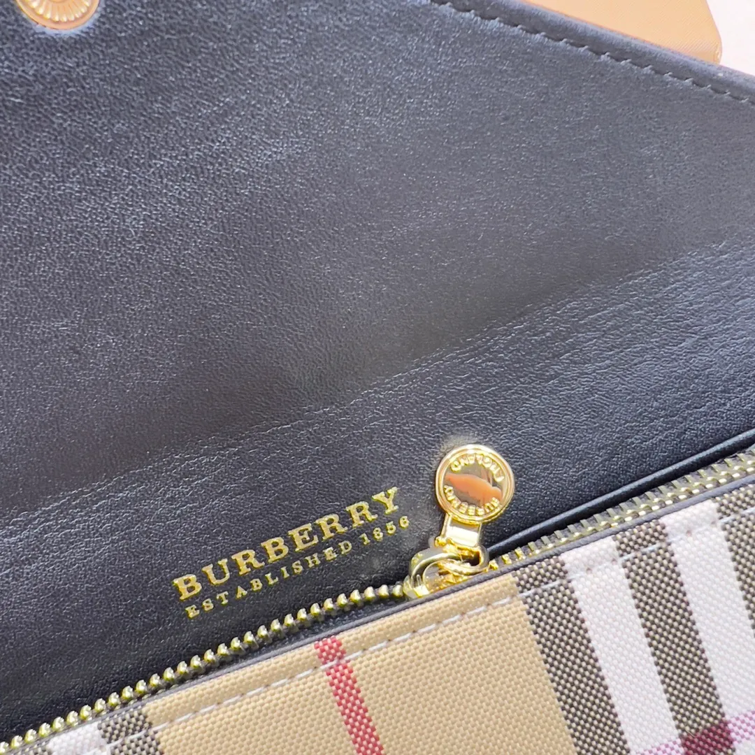 All Categories Burberry Wallet Burberry 1183