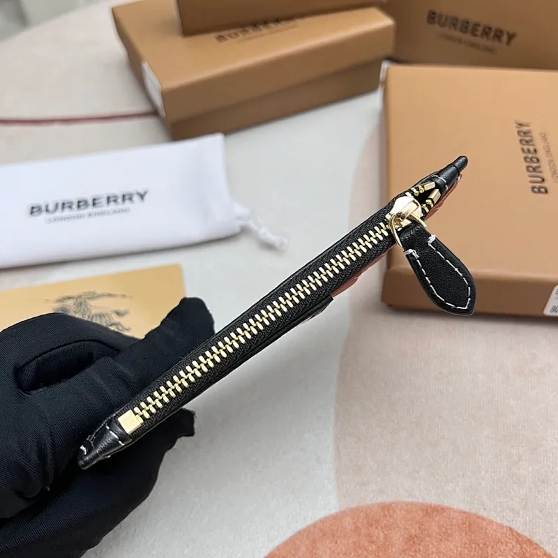 All categories Burberry wallet (Burberry) Burberry 80418371