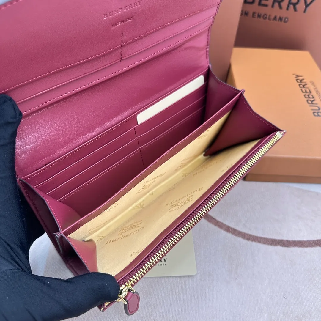 All categories Burberry wallet (Burberry) Burberry 3957