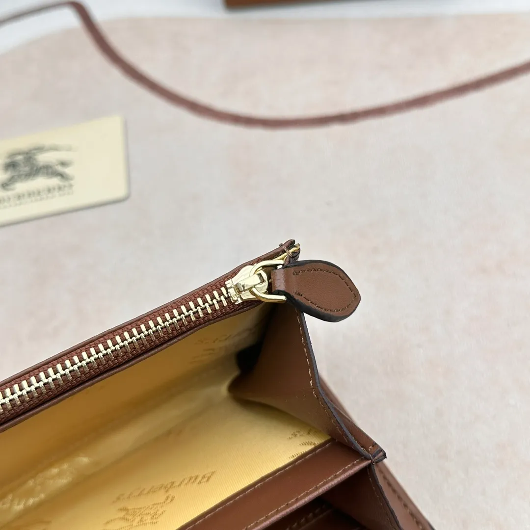 All categories Burberry wallet (Burberry) Burberry 3957