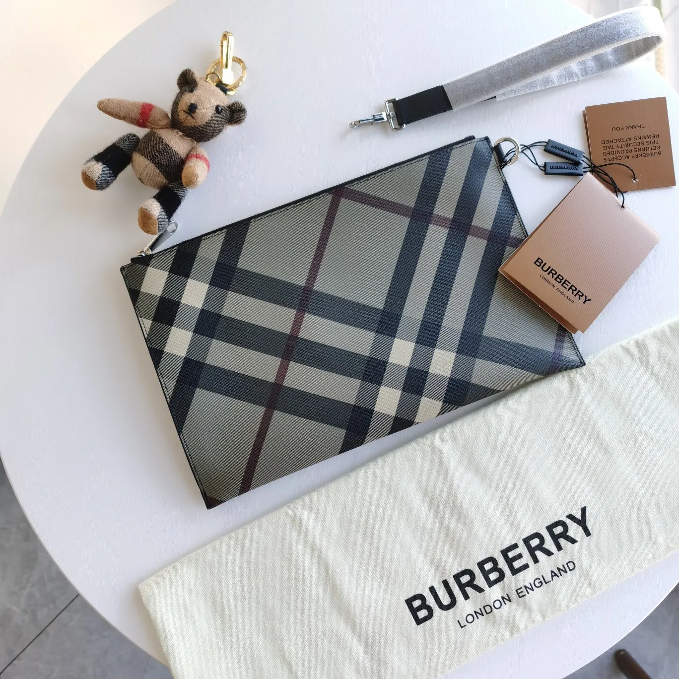 All Categories Burberry Wallet Burberry Original Order 302