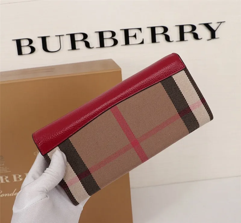 All categories Burberry wallet (Burberry) Burberry 19103