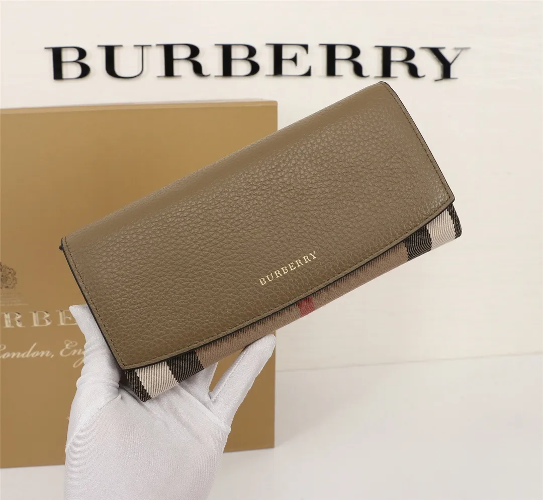 All categories Burberry wallet (Burberry) Burberry 19103