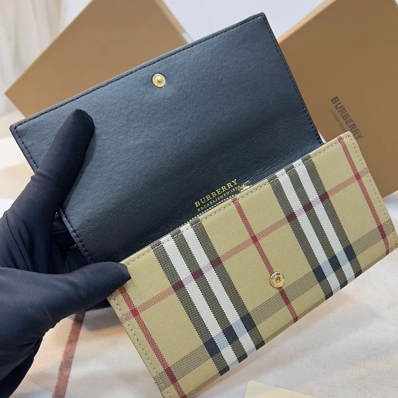 All categories Burberry wallet (Burberry) Burberry 1185