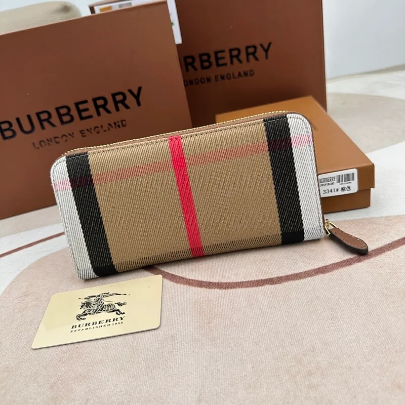 All categories Burberry wallet (Burberry) Burberry 3341