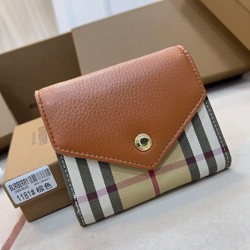 All categories Burberry wallet (Burberry) Burberry 1186-2