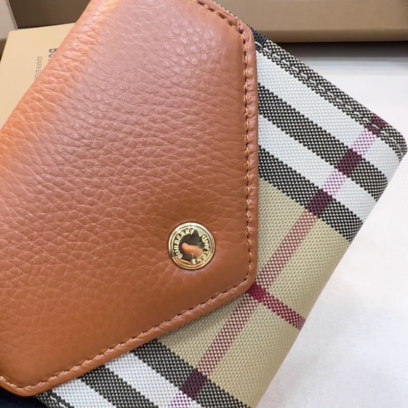All categories Burberry wallet (Burberry) Burberry 1186-2