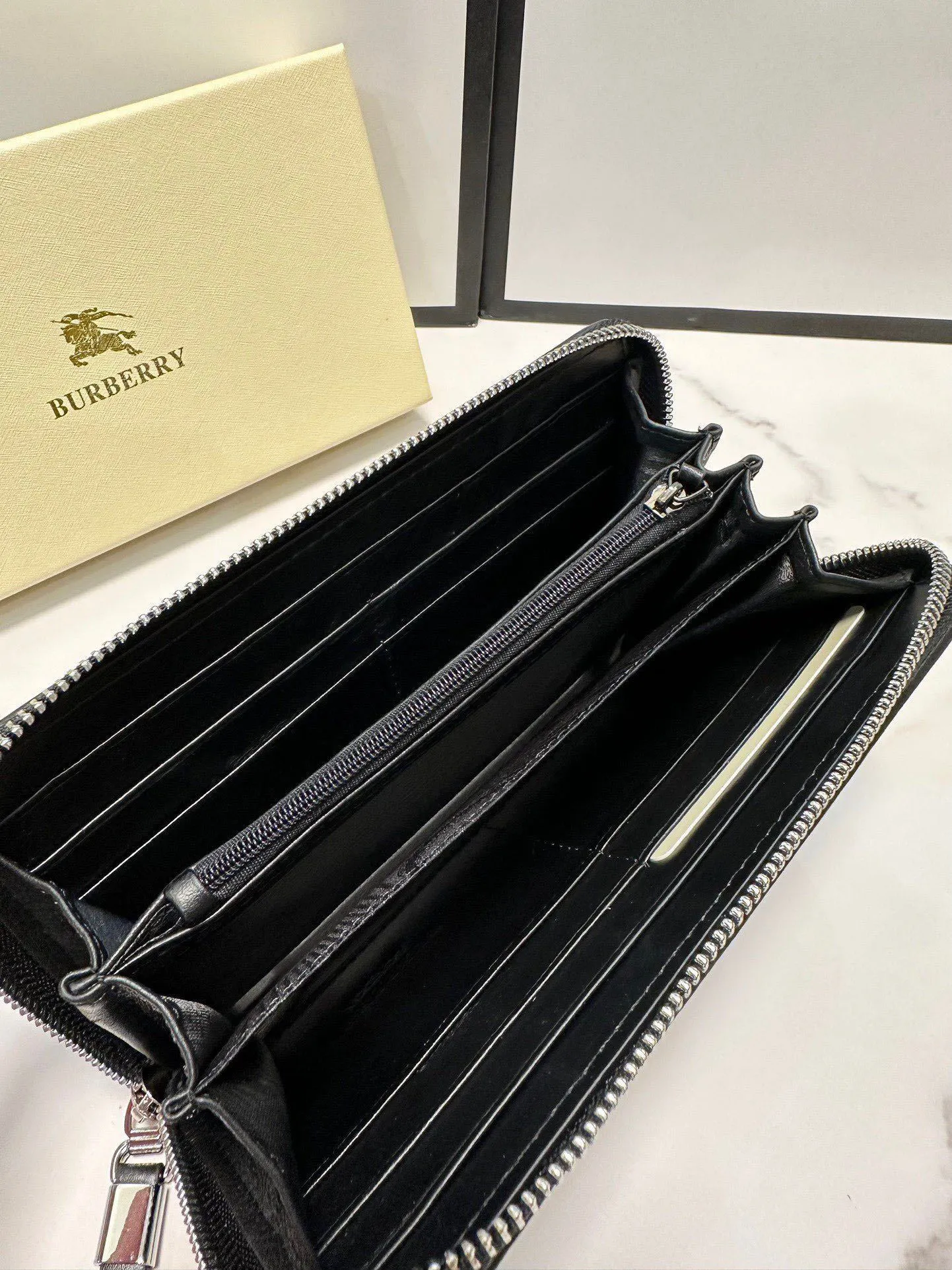 All categories Burberry wallet (Burberry) Burberry 125