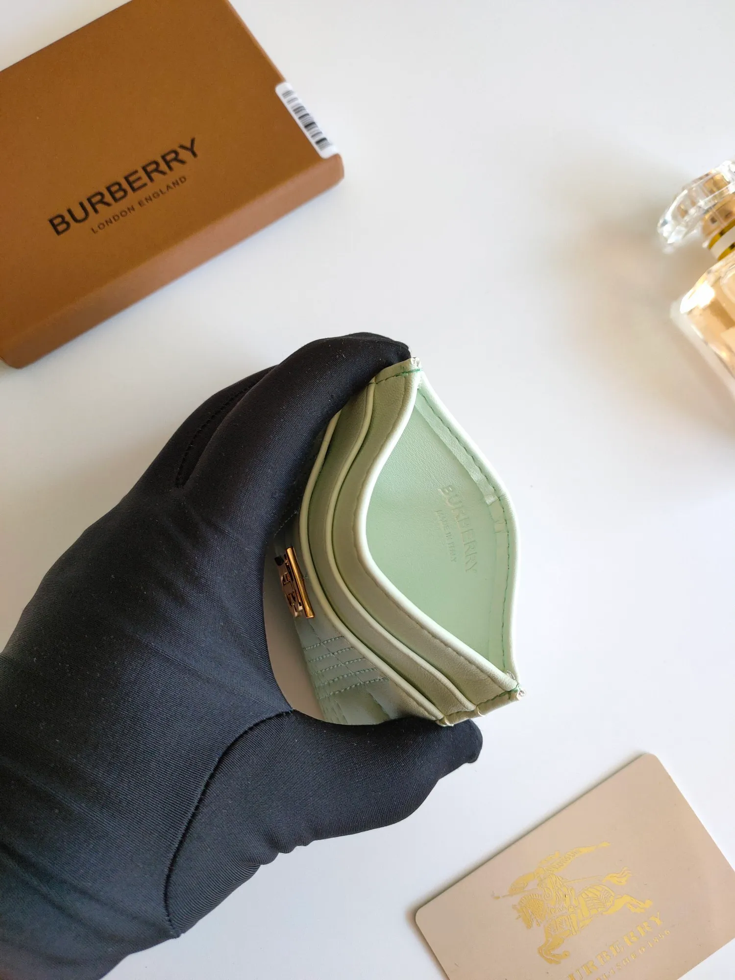 All categories Burberry wallet (Burberry) Burberry 8049