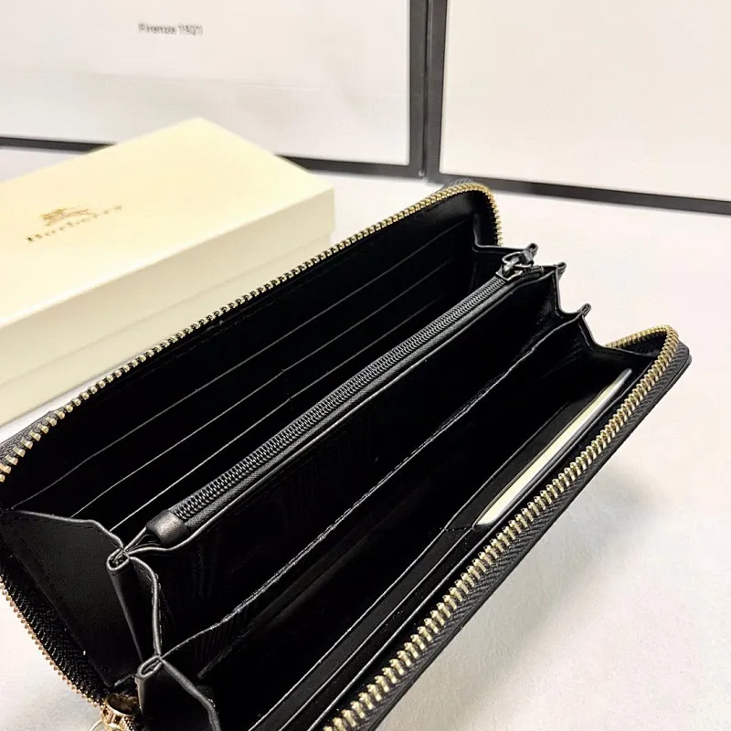 All categories Burberry wallet (Burberry) Burberry 118