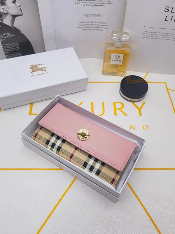 All categories Burberry wallet (Burberry) Burberry 8300