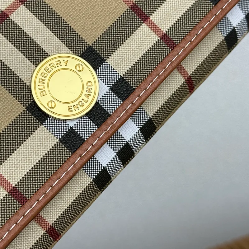 All categories Burberry wallet (Burberry) Burberry 4141