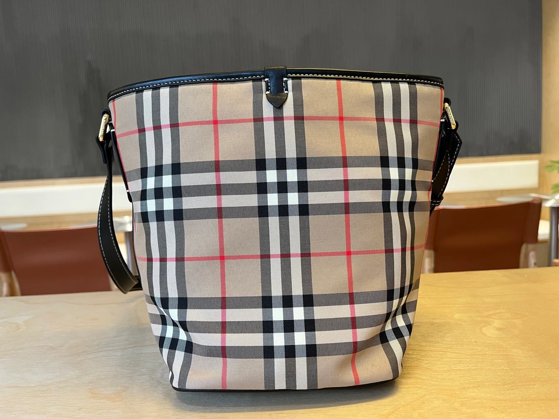 All categories Burberry women's bags (Burberry) Burberry 9738