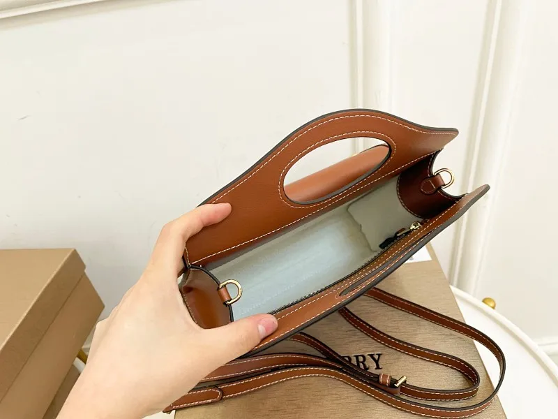 All Categories Official Website "Brand Women's Bags" Women's Bags 💙 Burberry 2023 New Burberry Crossbody Bag