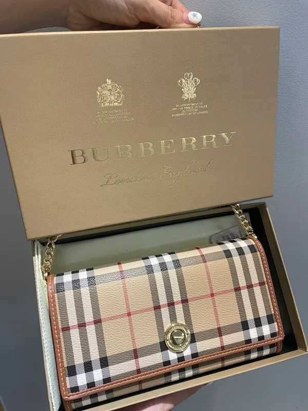 All categories Burberry women's bags (Burberry) Burberry 8687