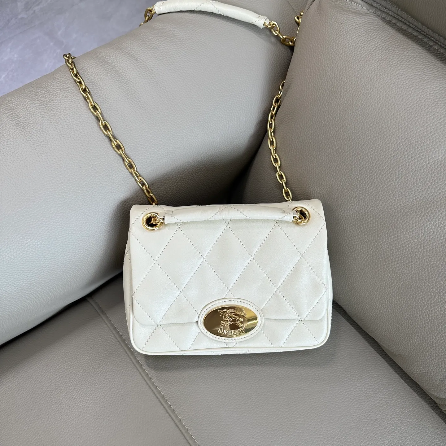 All categories Burberry women's bags (Burberry) Burberry original order 2641