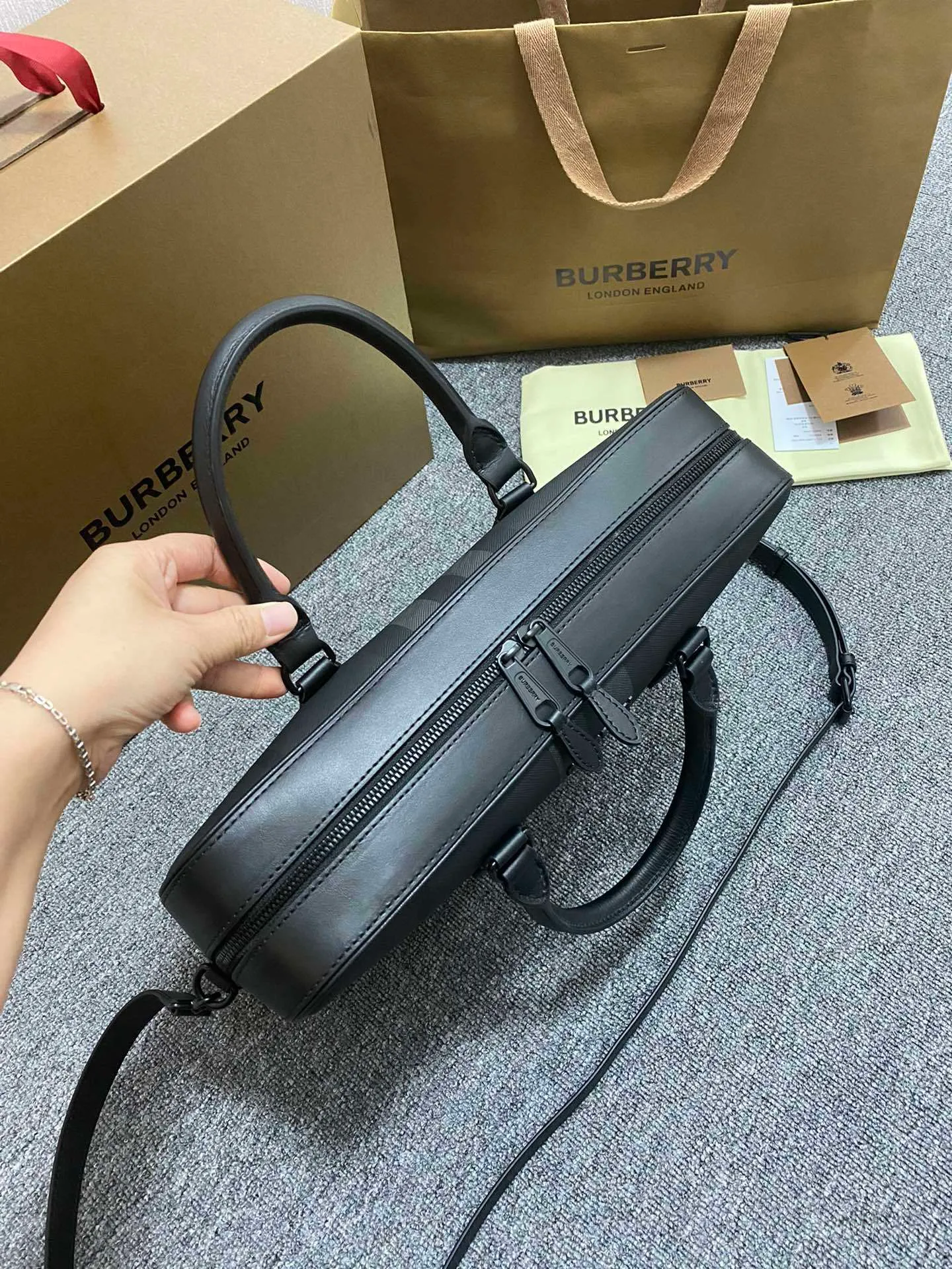All Categories Official Website "Brand Women's Bags" Women's Bags 💙 Burberry 2025 New Burberry Crossbody Bag