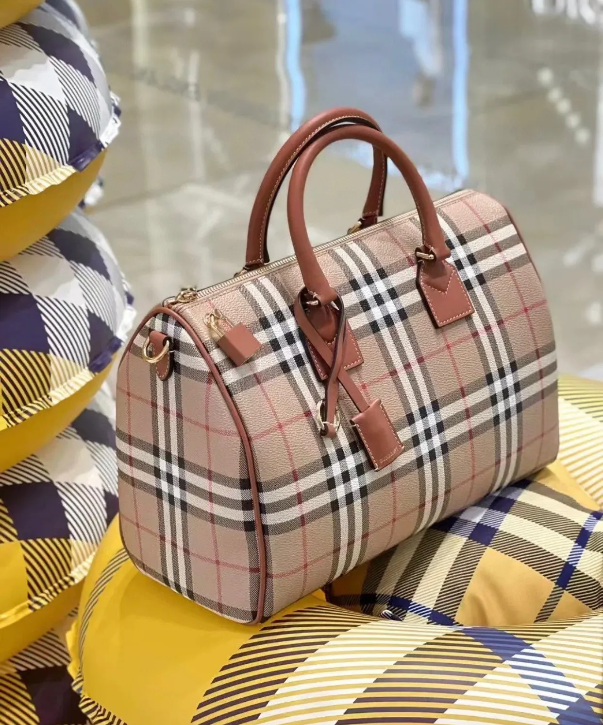 All categories Burberry women's bags (Burberry) Burberry 091