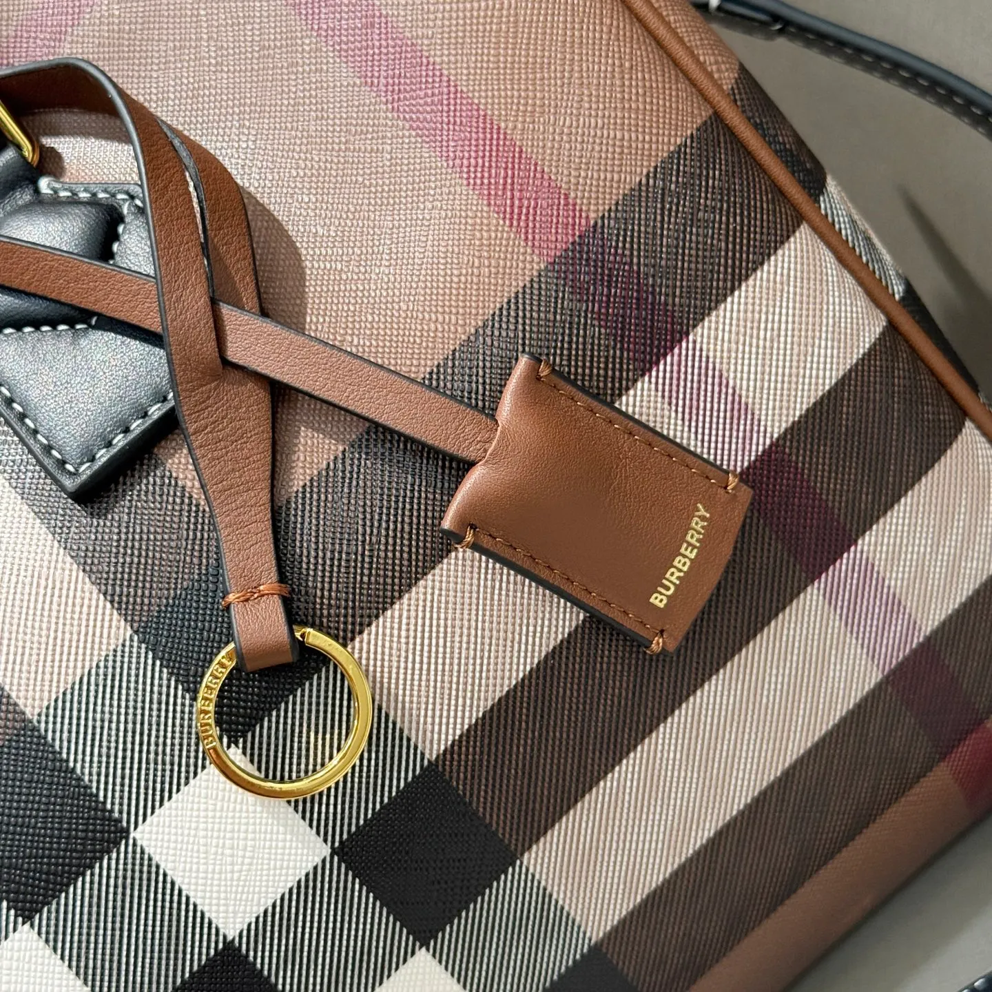 All categories Burberry women's bags (Burberry) Burberry 091