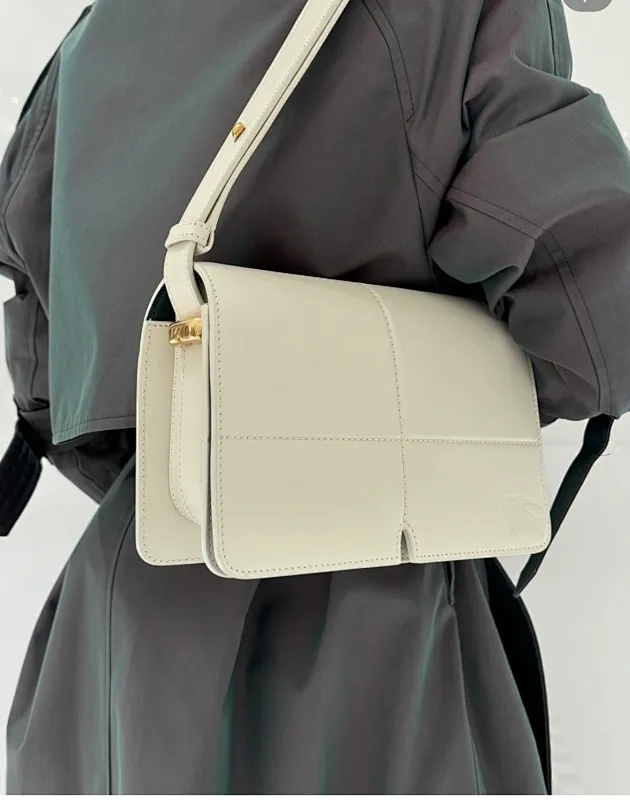 All categories Burberry women's bags (Burberry) Burberry original order 9161