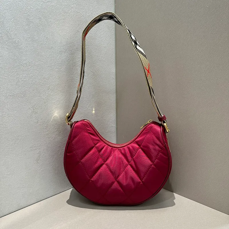 All categories Burberry women's bags (Burberry) Burberry 235