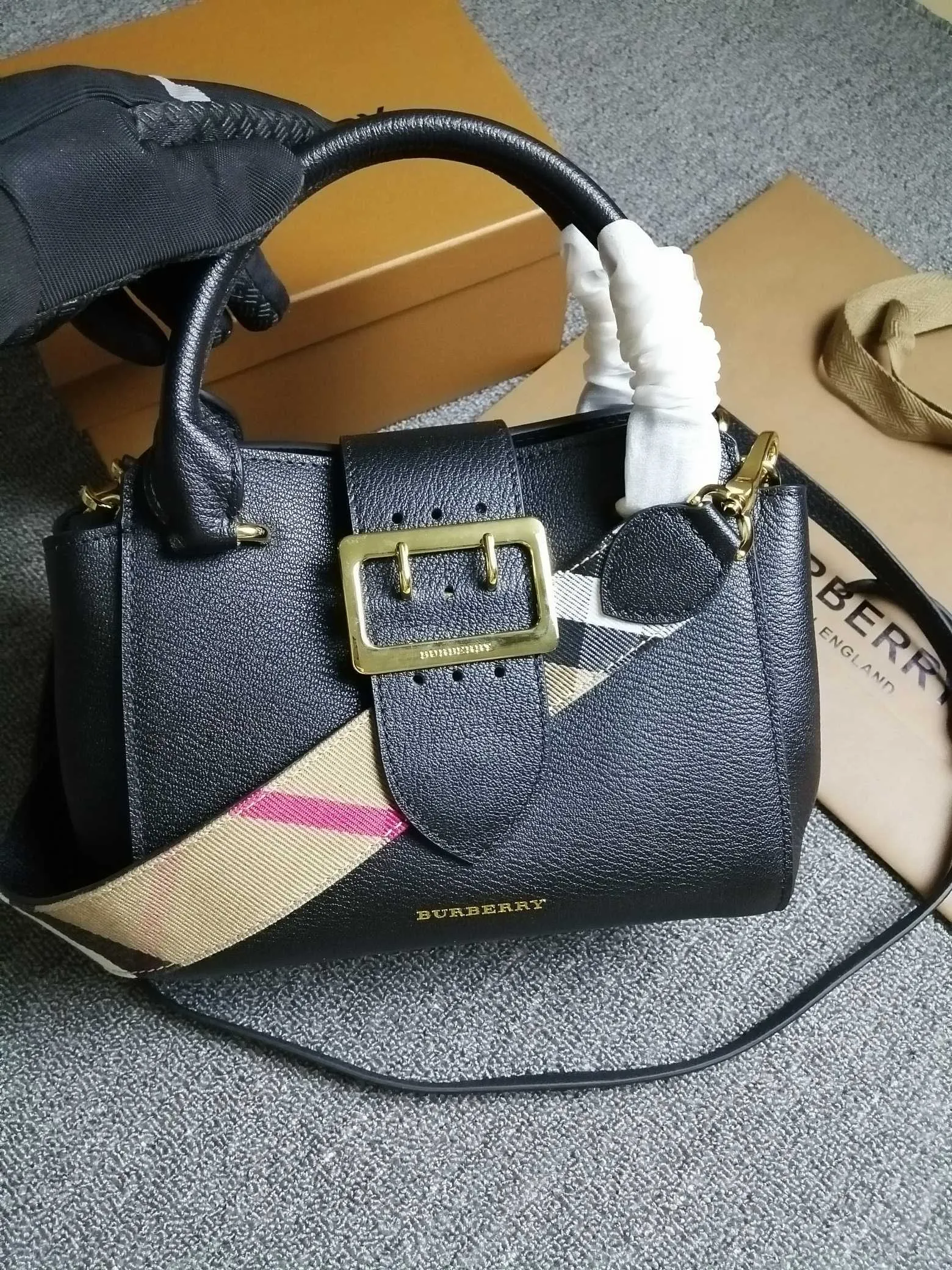 All Categories Burberry Women's Bags Burberry Original Order 89011