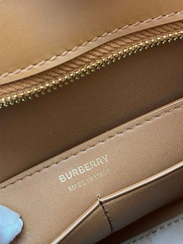 All Categories Official Website "Brand Women's Bags" Women's Bags 💙 Burberry 2025 New Burberry Crossbody Bag
