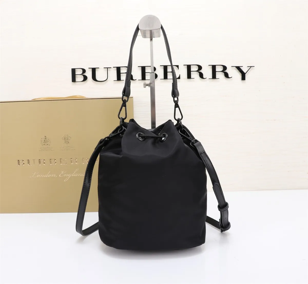 All categories Burberry women's bags (Burberry) Burberry 2232