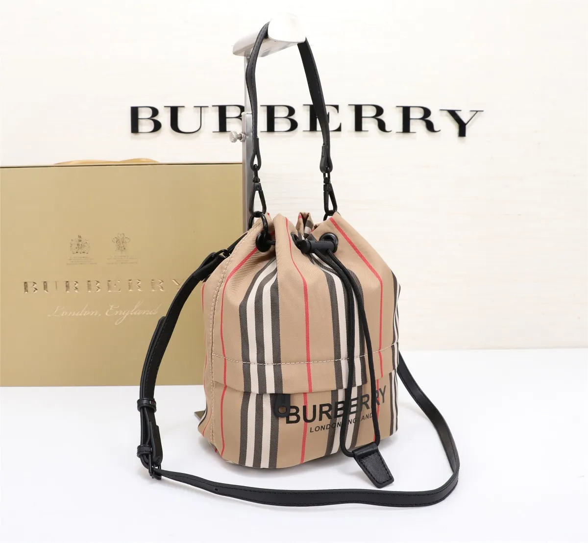 All categories Burberry women's bags (Burberry) Burberry 2232